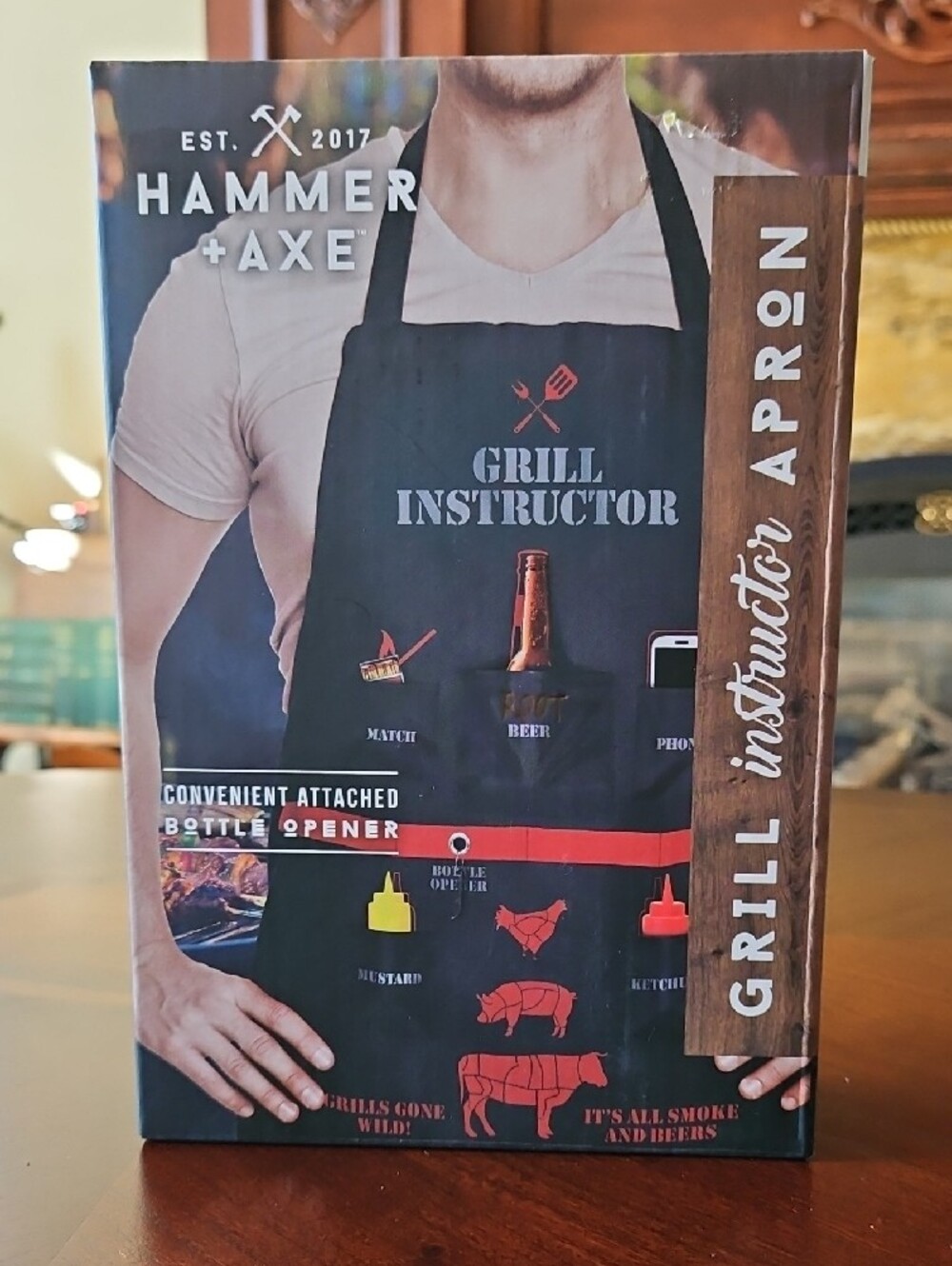 NWT Hammer + Axe Grill Instructor Apron with Pockets & Bottle Opener